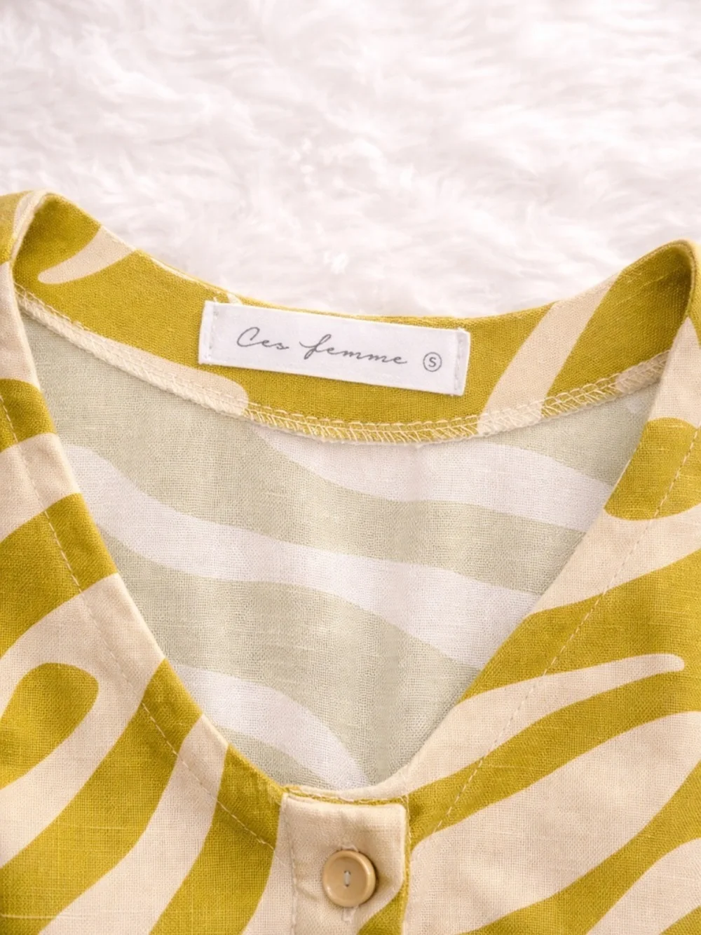 Ces Femme Romper Size Small Yellow Zebra Print Ruffle Sleeve Summer Vacation